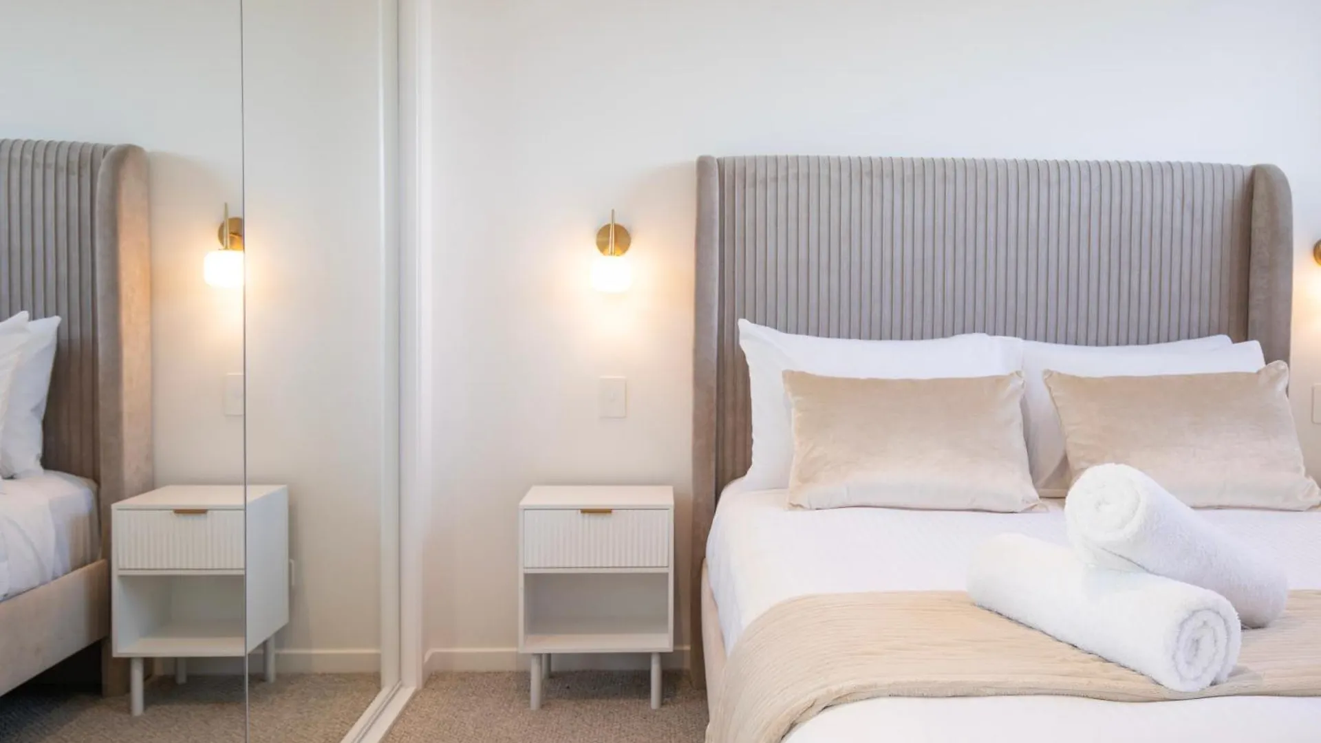 Holiday home Coastal Luxury Playa Casa Escape - 2 Villa Kawana Waters Australia