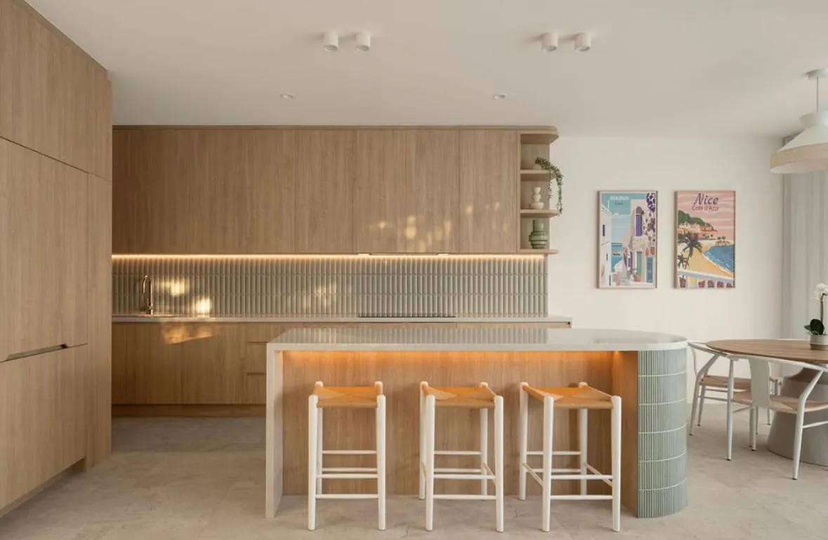 Coastal Luxury Playa Casa Escape - 2 Villa Kawana Waters Holiday home