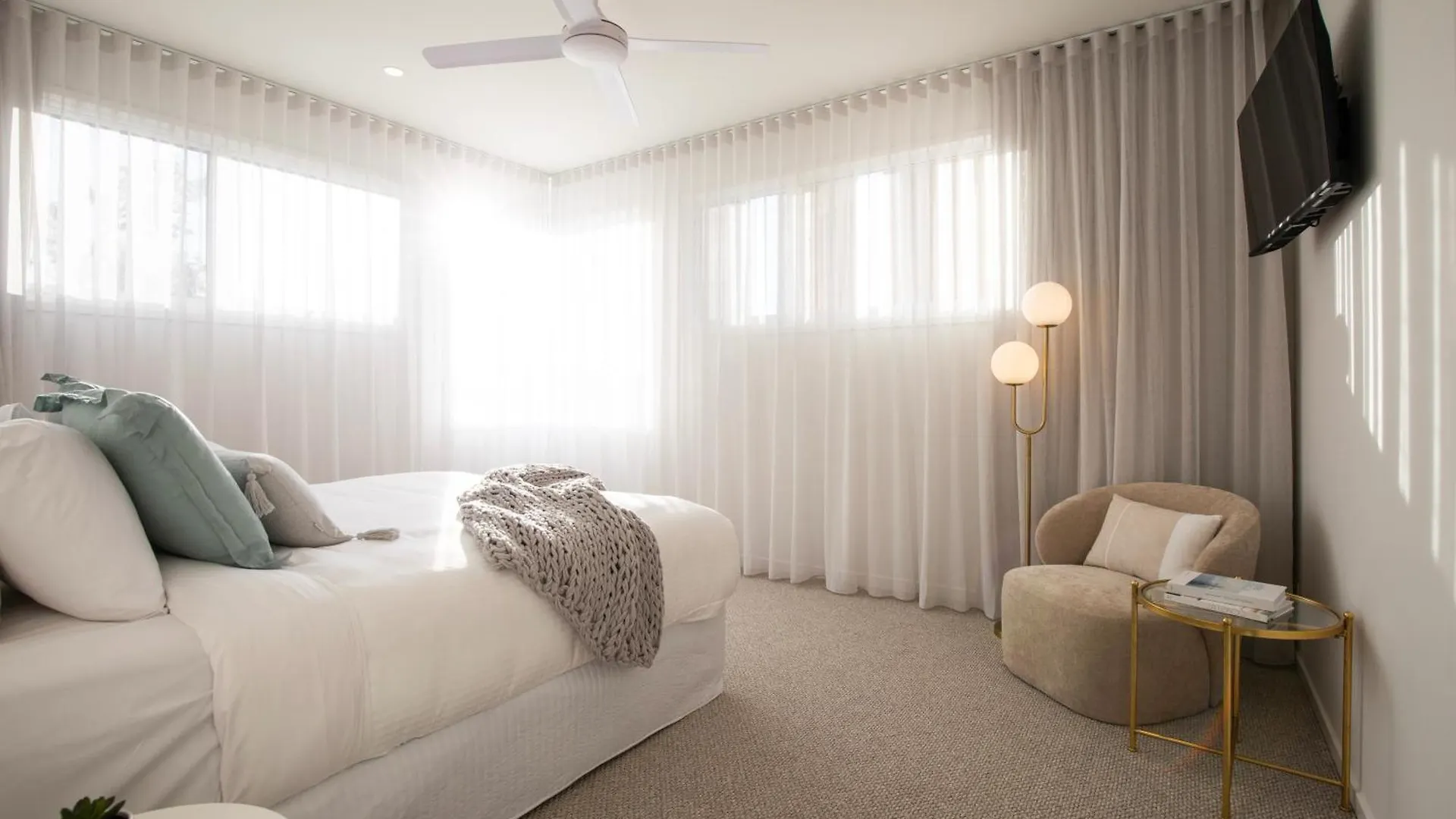 Coastal Luxury Playa Casa Escape - 2 Villa Kawana Waters